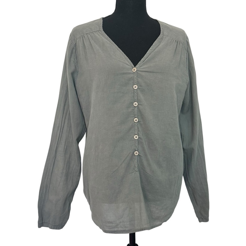 CP Shades Gray Button Down Blouse Flowy Lightweight Boho Summer Size Large